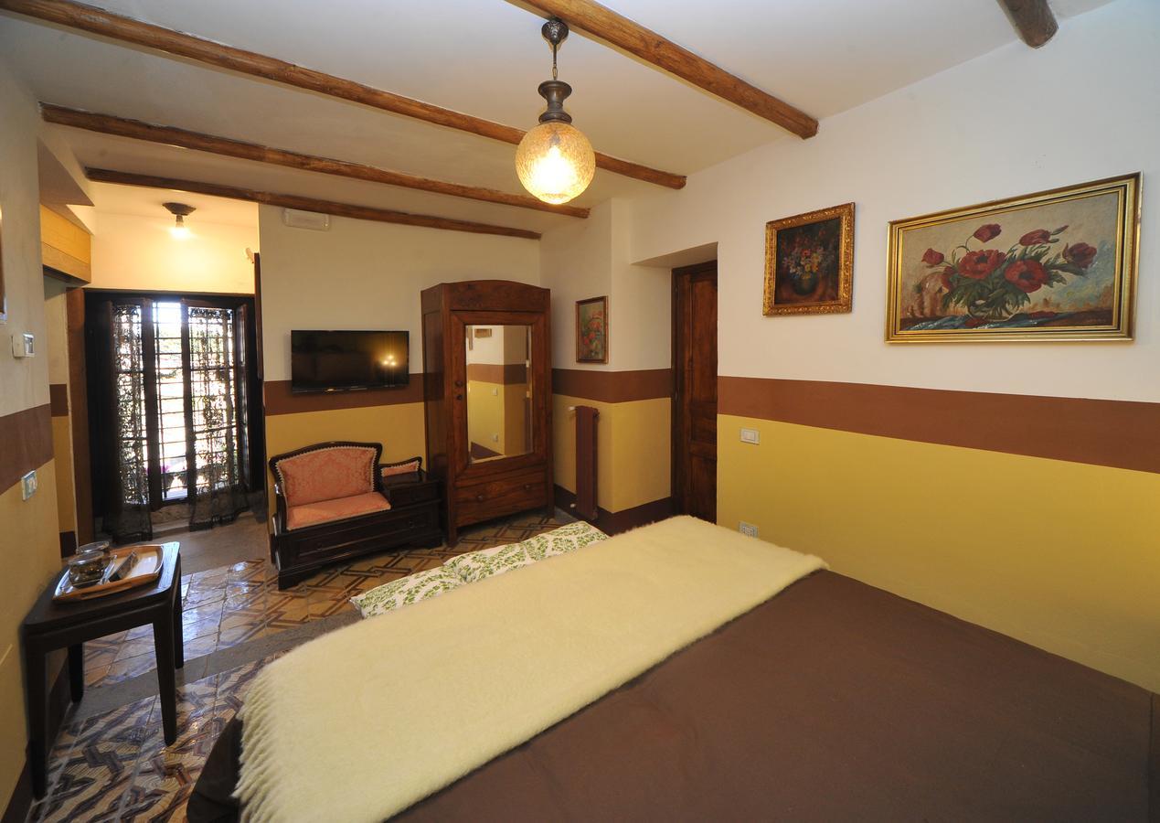 La Canonica Dei Fiori - Anna Fendi Country House Hotel Ronciglione  Eksteriør billede